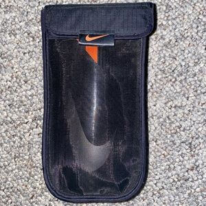 NIKE: Soccer Shin Guards
